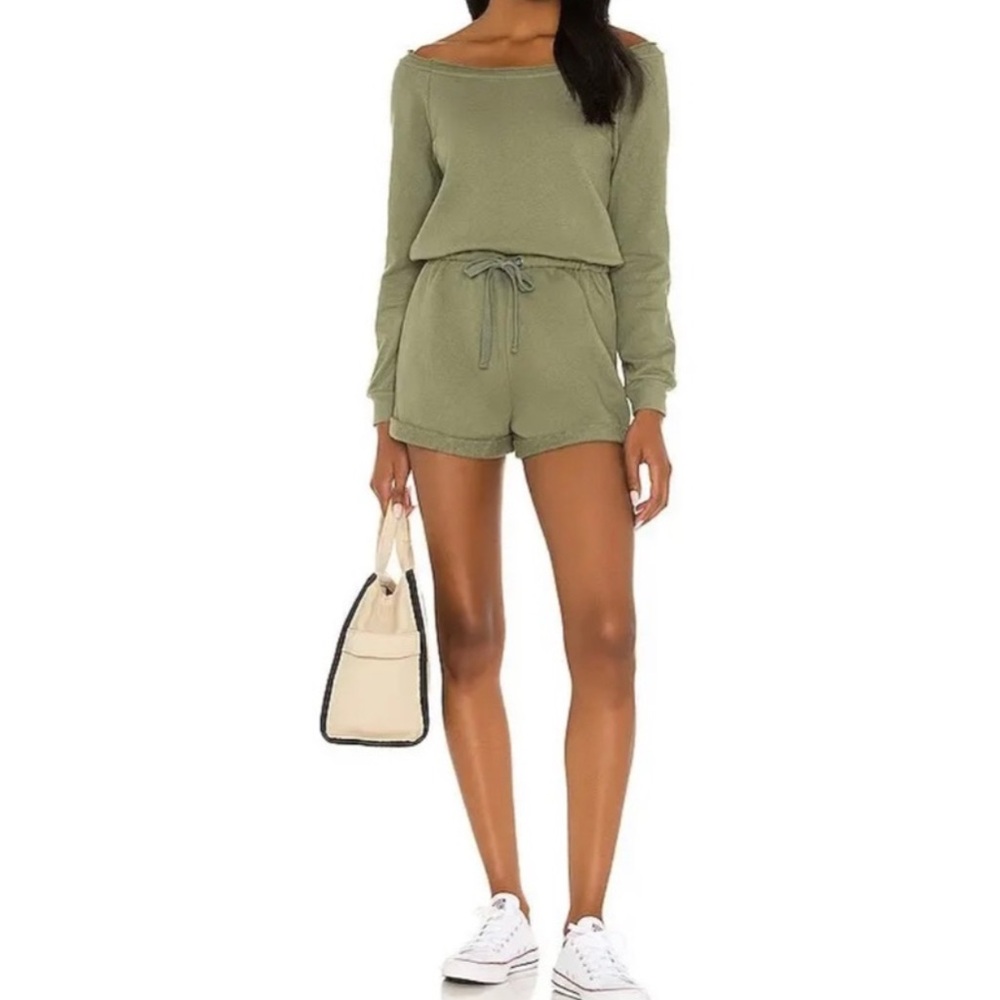 Lover & Friend’s Lane romper in Olive Green size small.